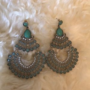 BIG SALE - Moving Overseas